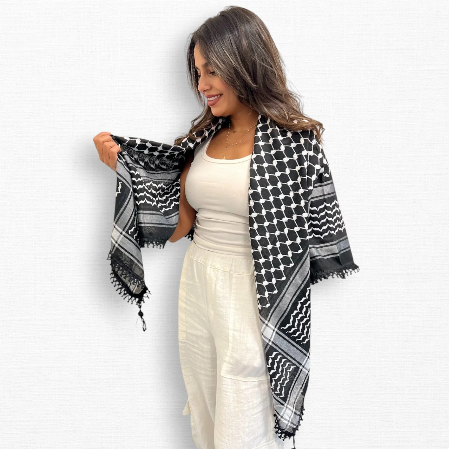 Layl Kufiya (Keffiyeh) | Inverted Black & White - Image 3